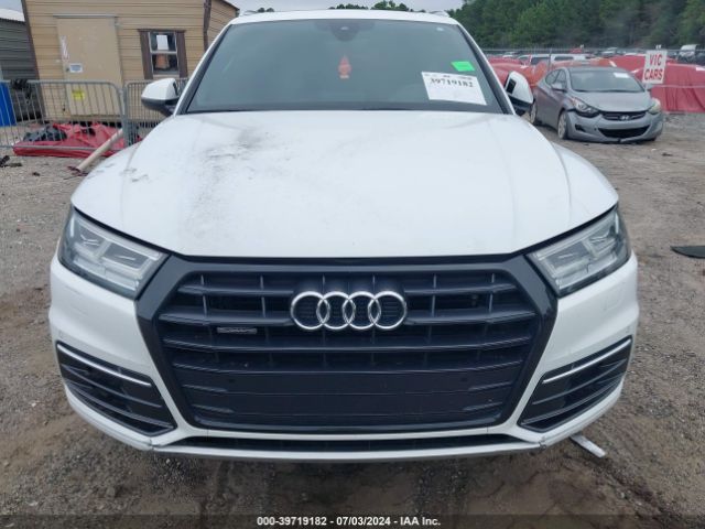 WA1BNAFY3J2079869 Audi Q5 2.0t Premium/2.0t Tech Premium