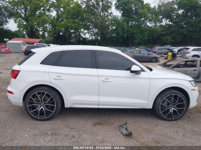 WA1BNAFY3J2079869 Audi Q5 2.0t Premium/2.0t Tech Premium