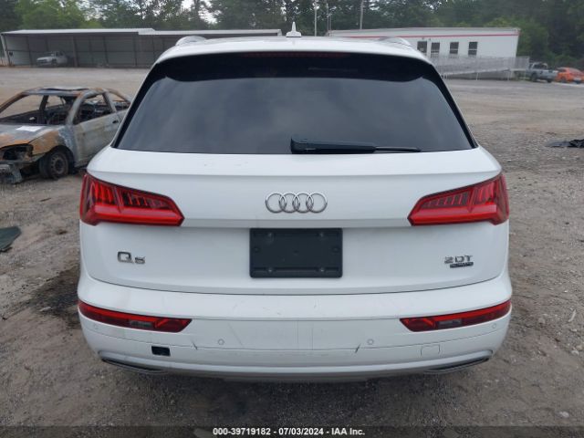WA1BNAFY3J2079869 Audi Q5 2.0t Premium/2.0t Tech Premium