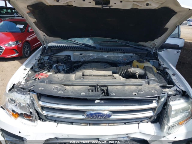 Ford Expedition Limited 2017 1FMJU1KT3HEA12725 Image 10