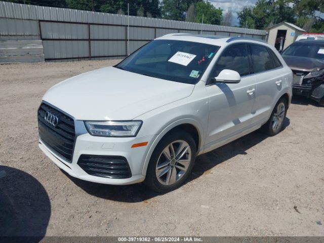 WA1JCCFS2JR003334 Audi Q3 2.0t Premium/2.0t Sport Premium