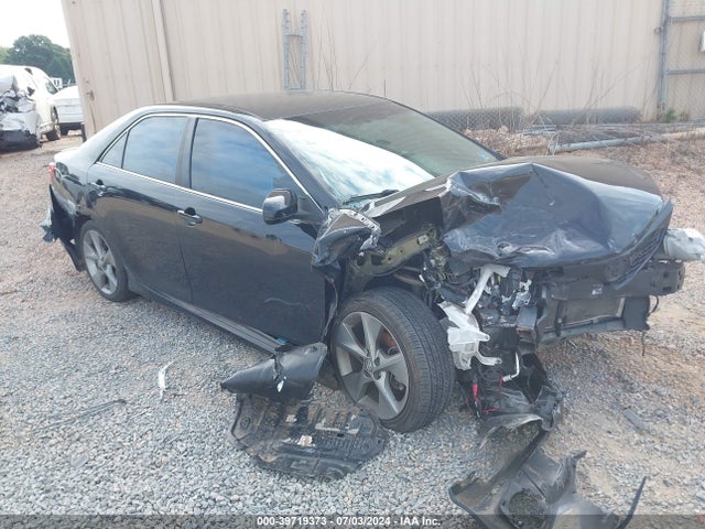Toyota CAMRY SE 2014 4T1BF1FK5EU833245 zdjęcie główne