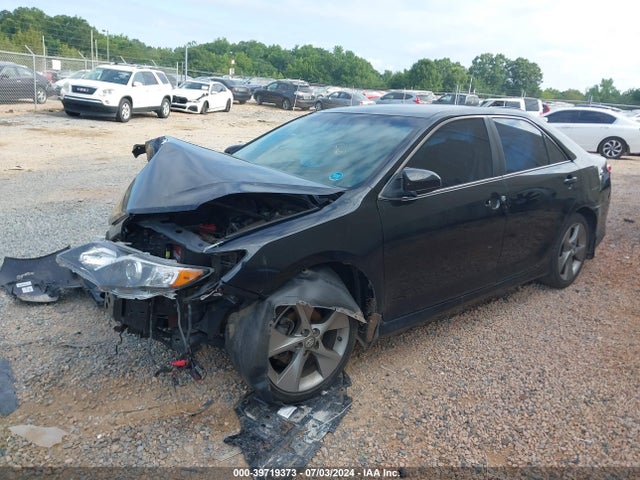 Toyota CAMRY SE 2014 4T1BF1FK5EU833245 Image 2