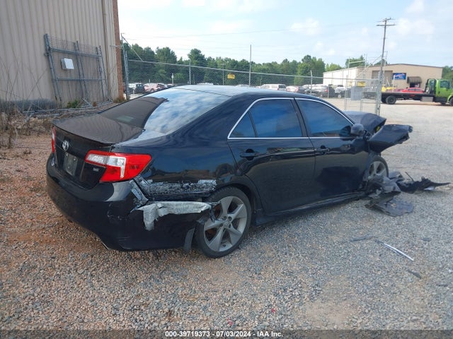 Toyota CAMRY SE 2014 4T1BF1FK5EU833245 Image 4