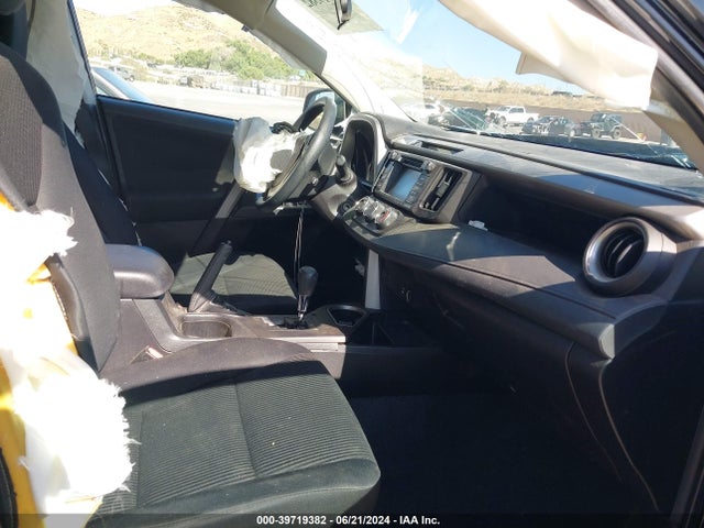 Toyota RAV4 LE 2016 2T3ZFREV0GW235504 Image 5
