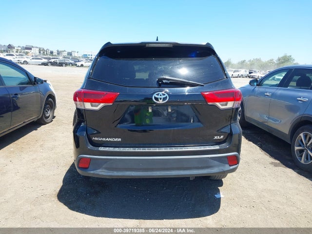 Toyota Highlander Xle 2017 5TDKZRFH6HS512872 Image 16