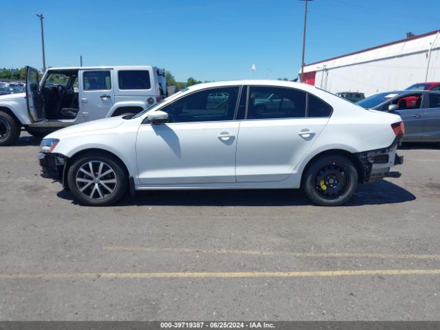 3VWDB7AJ4HM364987 Volkswagen Jetta 1.4t Se