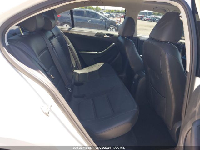 3VWDB7AJ4HM364987 Volkswagen Jetta 1.4t Se