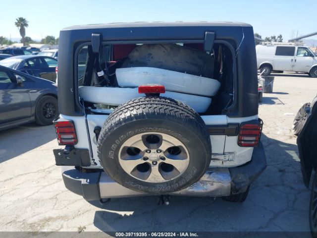 1C4HJWEG8JL938515 Jeep Wrangler Jk Unlimited Sahara 4x4