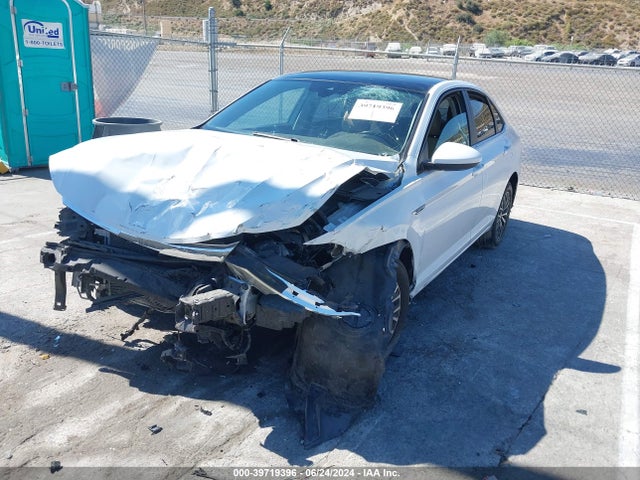 3VWE57BU4KM004565 Volkswagen Jetta 1.4t Sel