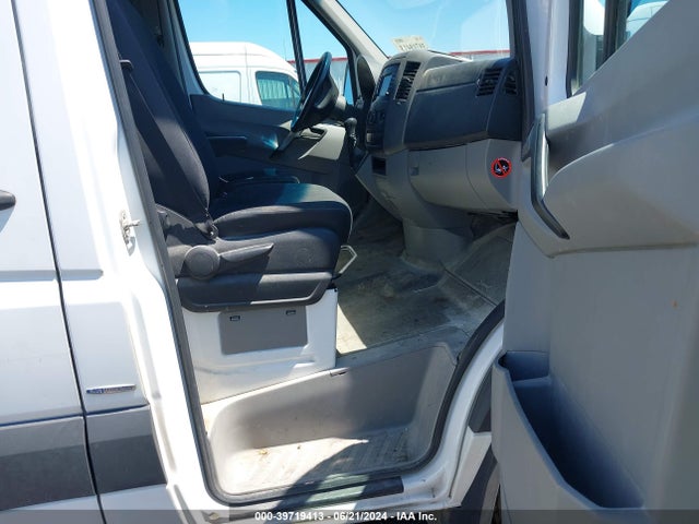Mercedes-Benz Sprinter 3500 High  Roof 2014 WD3PF1CC3E5875599 Image 5