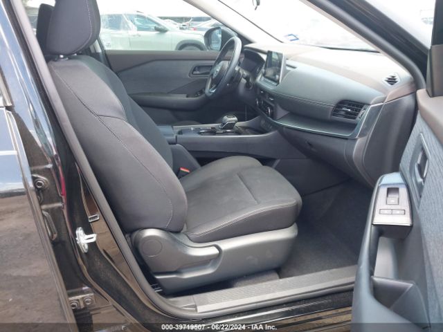 5N1BT3AA8PC778818 Nissan Rogue S Fwd