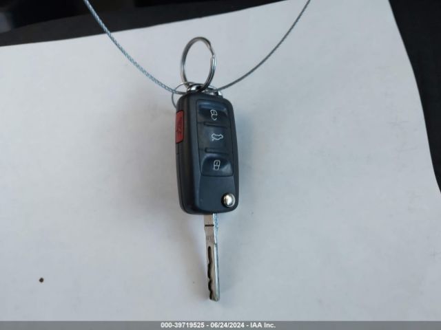 3VWLA7AJ9FM329177 Volkswagen Jetta 2.0l Tdi S