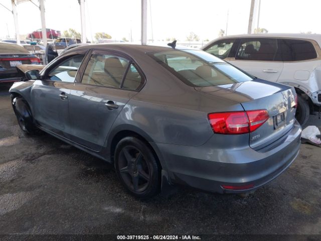 3VWLA7AJ9FM329177 Volkswagen Jetta 2.0l Tdi S