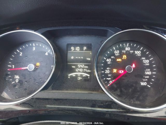 3VWLA7AJ9FM329177 Volkswagen Jetta 2.0l Tdi S