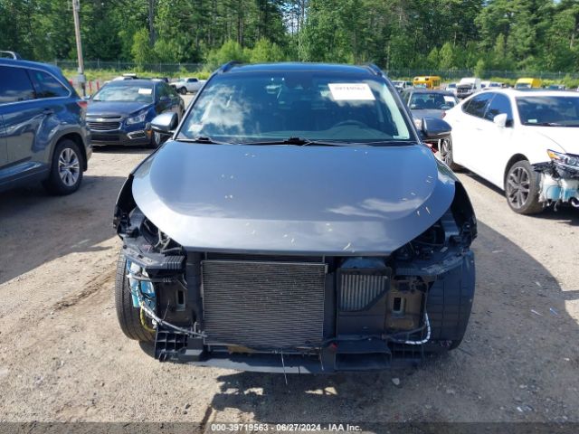 KM8J3CA26JU674155 Hyundai Tucson Limited