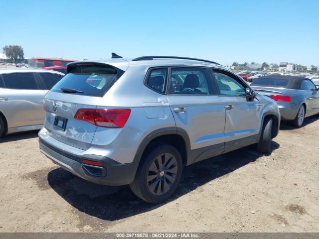 3VVCX7B22PM375154 Volkswagen Taos 1.5t S