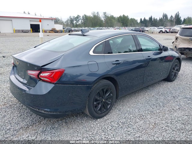 1G1ZD5ST5KF153000 Chevrolet MALIBU LT