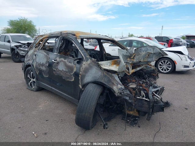 2016 5XYPH4A50GG102668 main image