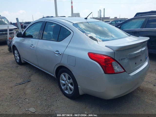 Nissan Versa 1.6 Sv 2014 3N1CN7AP9EL826510 Image 3