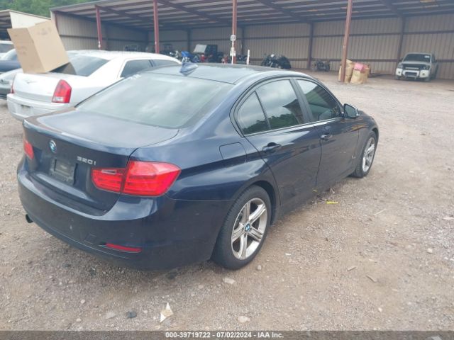 WBA3B1C53FP831820 BMW 320i