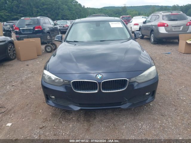 WBA3B1C53FP831820 BMW 320i