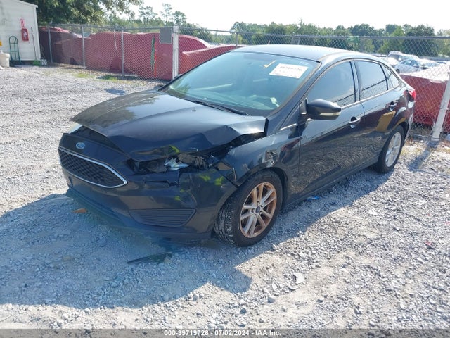 Ford FOCUS SE 2015 1FADP3F28FL338878 Image 2