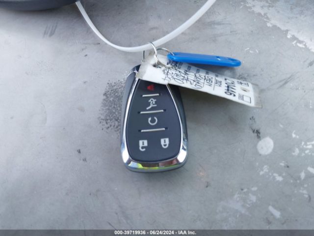 3GNAXUEV3MS136284 Chevrolet Equinox Awd Lt