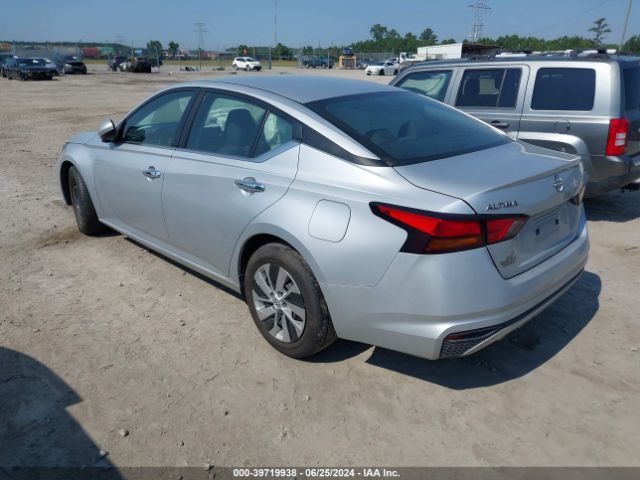 1N4BL4BV3PN318441 Nissan Altima S Fwd