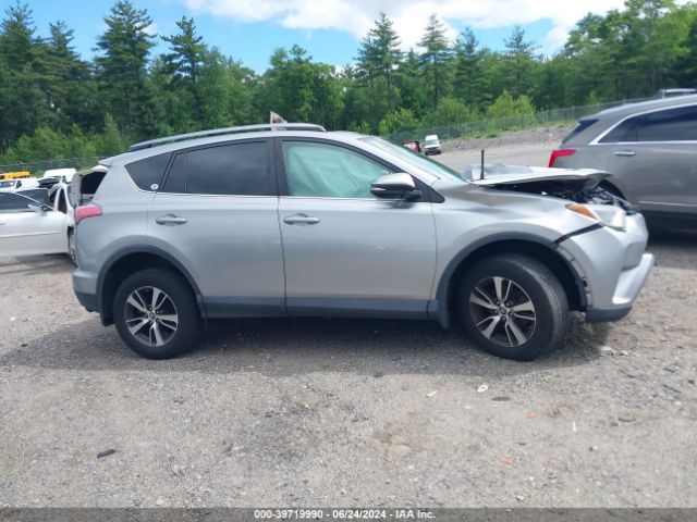 2T3RFREV5HW613382 Toyota Rav4 Xle