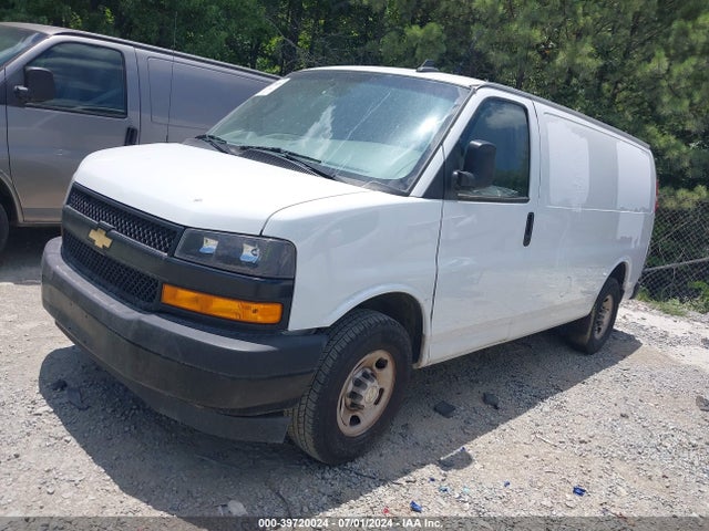 Chevrolet Express Cargo Rwd 2500 Regular Wheelbase Wt 2021 1GCWGAFP8M1180182 Image 2