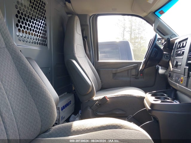 Chevrolet Express Cargo Rwd 2500 Regular Wheelbase Wt 2021 1GCWGAFP8M1180182 Image 5