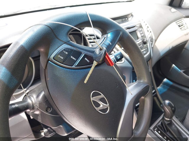 Hyundai ELANTRA SE 2015 5NPDH4AE0FH602081 Image 11