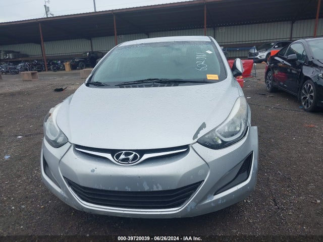 Hyundai ELANTRA SE 2015 5NPDH4AE0FH602081 Image 12
