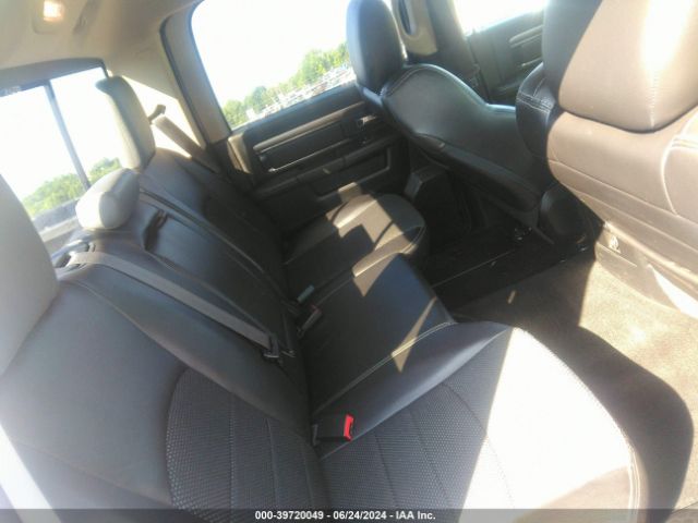 1C6RR7UT3GS225965 RAM 1500 Sport