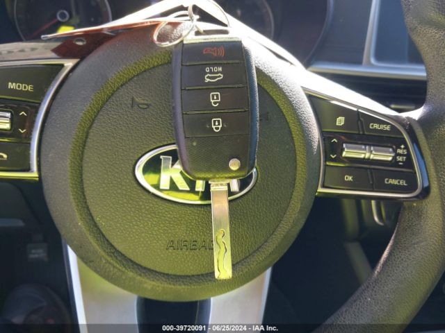 5XXGT4L39KG373512 KIA Optima Lx