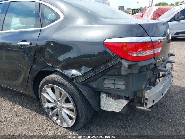 1G4PR5SK7E4240626 Buick Verano Convenience Group