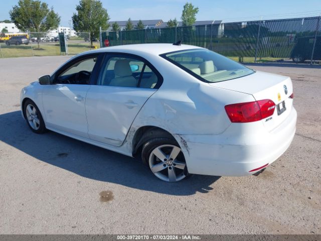 3VW3L7AJ3EM443930 Volkswagen Jetta 2.0l Tdi