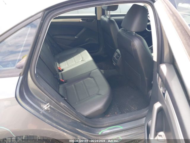 1VWLA7A38KC008941 Volkswagen Passat 2.0t Wolfsburg Edition