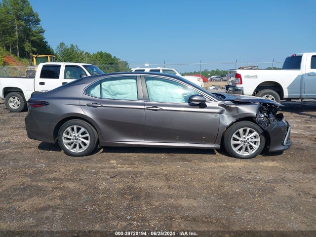 Toyota CAMRY LE 2024 4T1R11AK6RU863218 Image 13