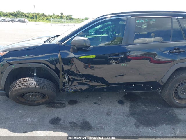 Toyota RAV4 LE 2020 2T3H1RFV9LC042594 Image 17