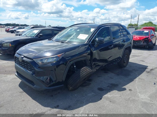 Toyota RAV4 LE 2020 2T3H1RFV9LC042594 Image 2