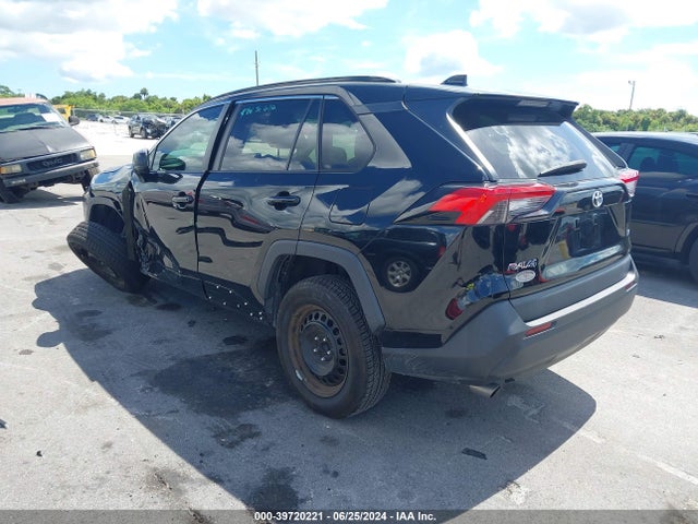 Toyota RAV4 LE 2020 2T3H1RFV9LC042594 Image 3