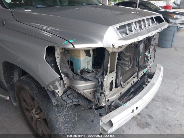 5TFHW5F13FX438204 Toyota Tundra Limited 5.7l V8