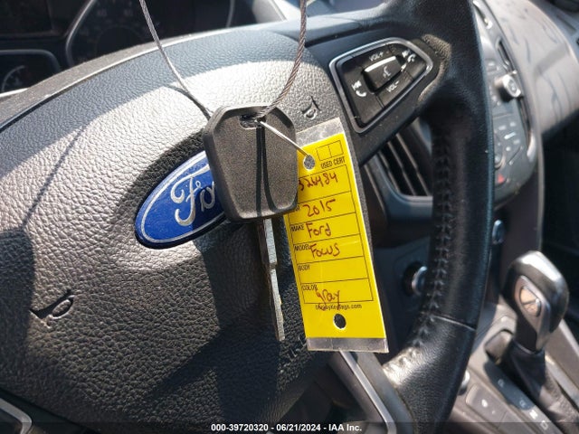 Ford FOCUS SE 2015 1FADP3F22FL237920 Image 30