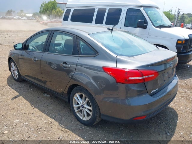 Ford FOCUS SE 2015 1FADP3F22FL237920 Image 22