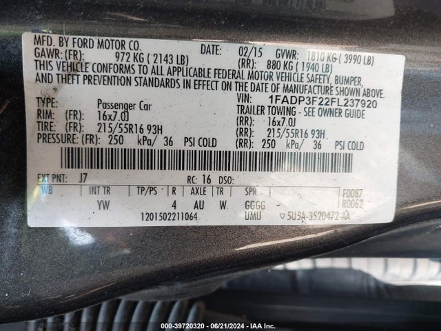 Ford FOCUS SE 2015 1FADP3F22FL237920 Image 28