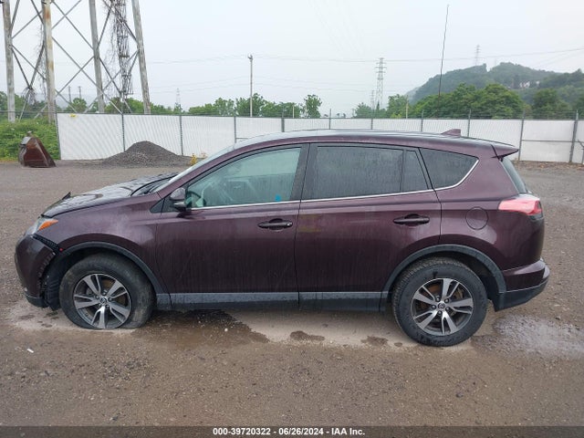 Toyota Rav4 Xle 2018 2T3RFREV3JW800898 Image 15
