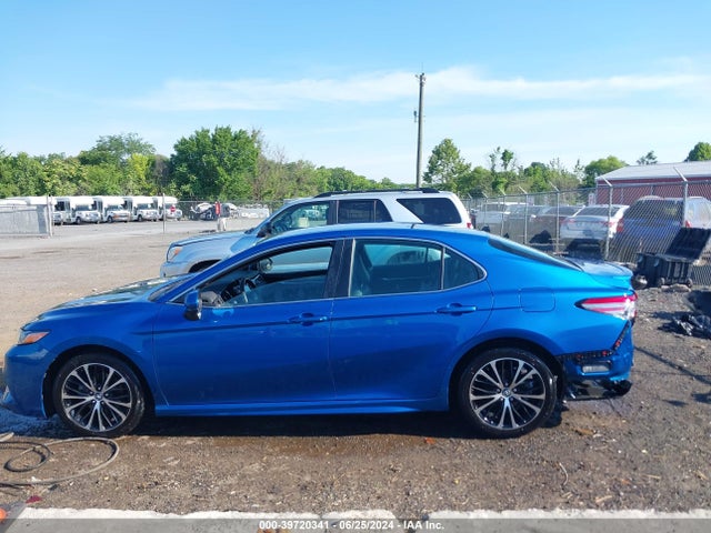 Toyota CAMRY SE 2018 4T1B11HK3JU138476 Image 14