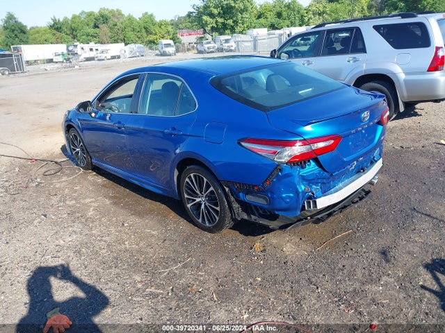 Toyota CAMRY SE 2018 4T1B11HK3JU138476 Image 3